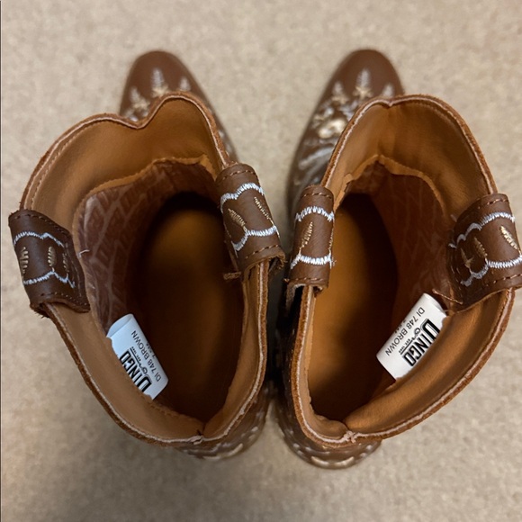 Dingo Brown and White Embroidered Heeled Boots - Picture 7 of 10